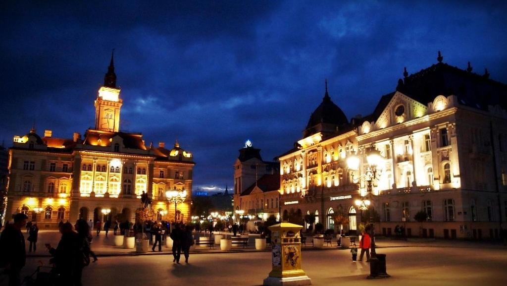 Oaza centar Apartment Novi Sad Exterior foto